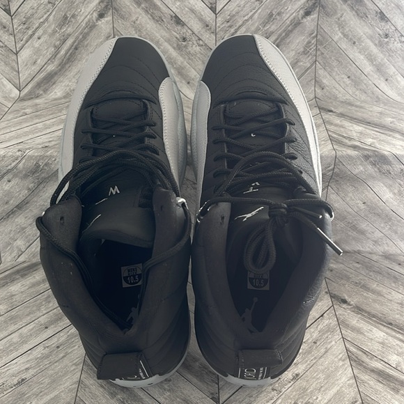 JORDAN 12 RETRO 'BARONS' - Picture 2 of 8